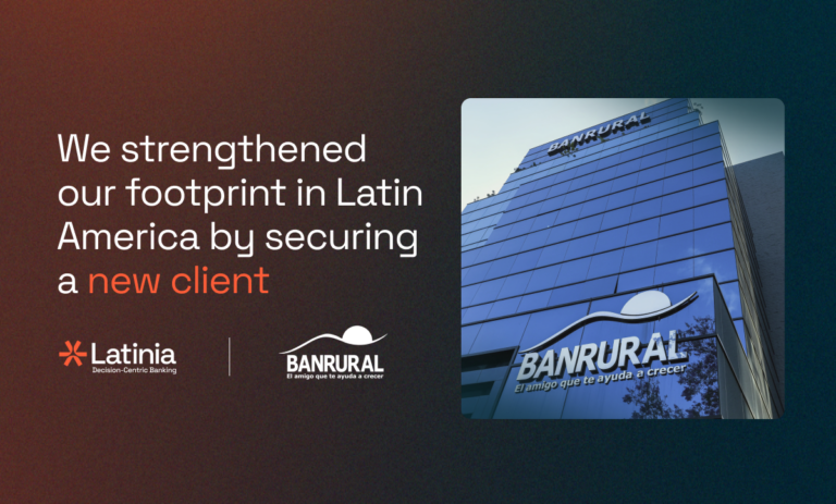 Banner de prensa de Latinia y Banrural anunciando la nueva alianza, con foto del edificio corporativo de Banrural