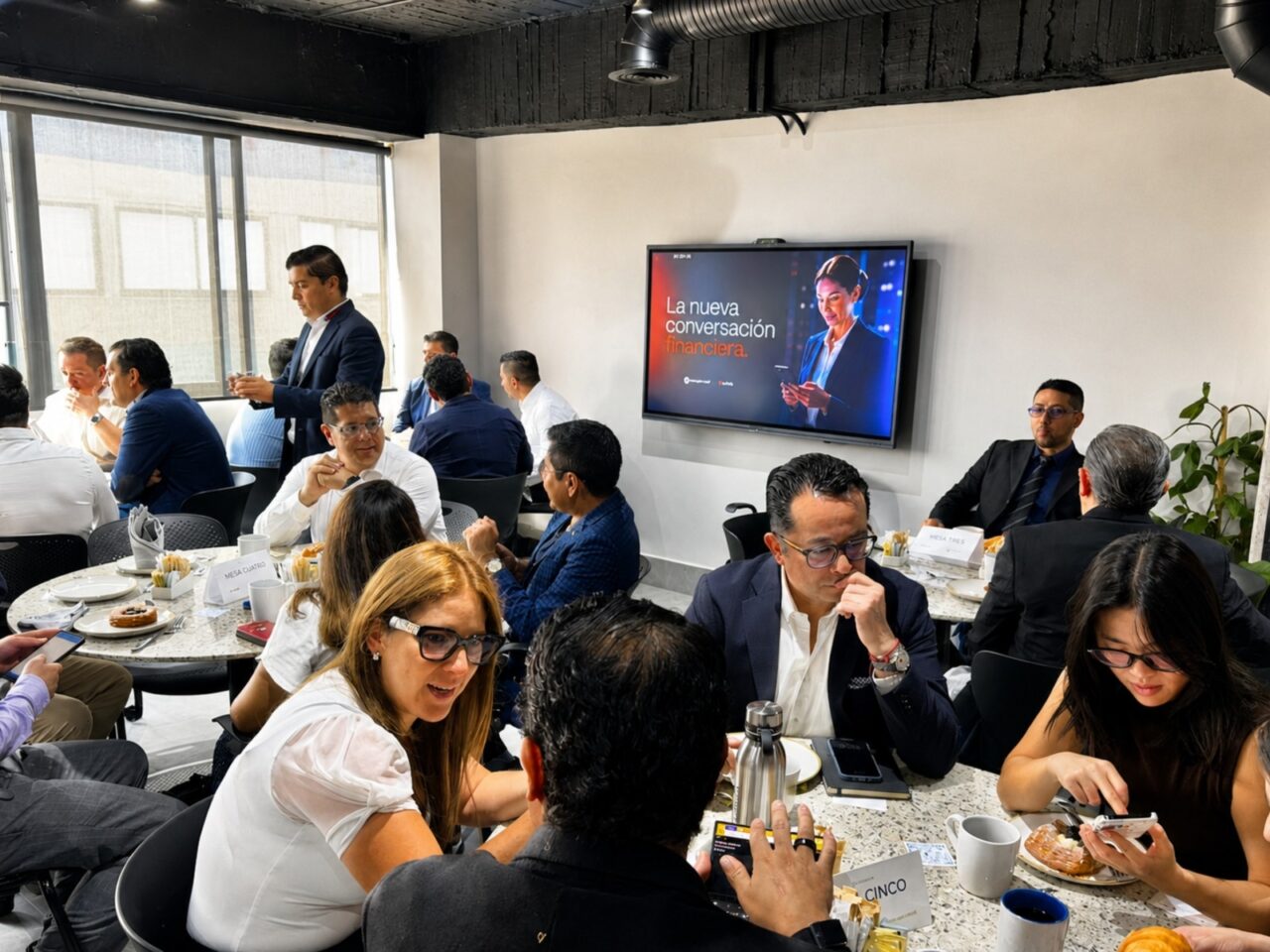 Evento Concepto Móvil Latinia en CDMX